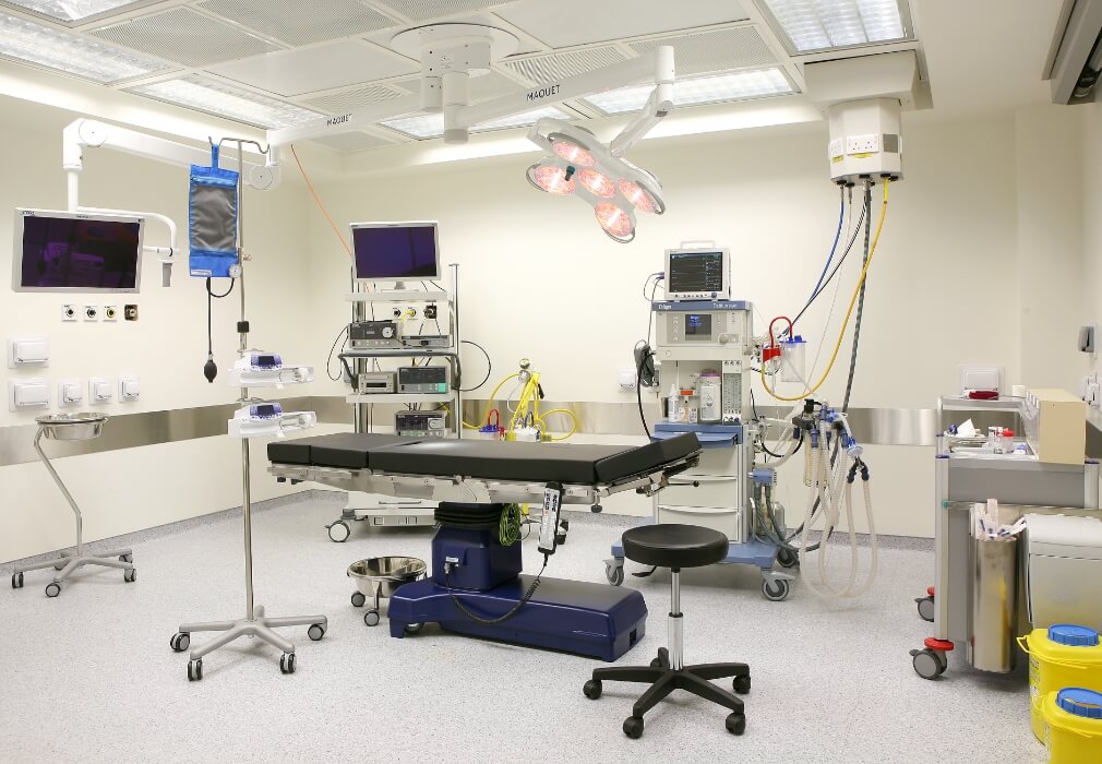 theater surgery room 